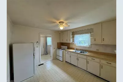 1781 Brushy Mountain Road, Wilkesboro, NC 28697 - Photo 24