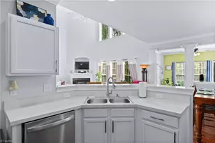 6083 Brookstone Ridge Dr, Winston-Salem, NC 27107 - Photo 12