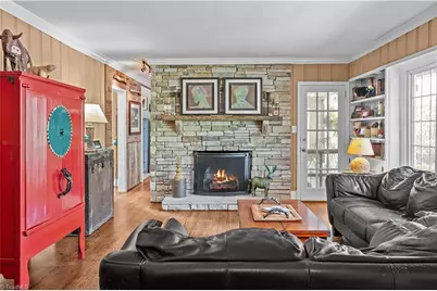 3203 Edgewater Drive, Greensboro, NC 27403 - Photo 6