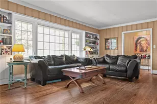 3203 Edgewater Dr, Greensboro, NC 27403 - Photo 8