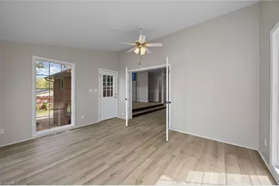 207 Chestnut Lane, Winston-Salem, NC 27107 - Photo 6