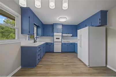 207 Chestnut Lane, Winston-Salem, NC 27107 - Photo 12