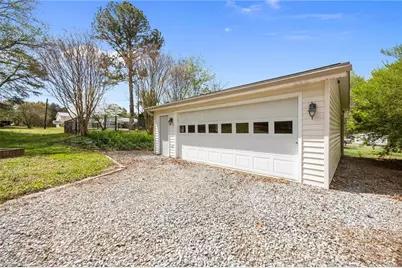 207 Chestnut Lane, Winston-Salem, NC 27107 - Photo 38