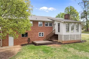 207 Chestnut Ln, Winston-Salem, NC 27107 - Photo 34