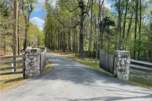 3261 Huffines Dr, Burlington, NC 27217 - Photo 2