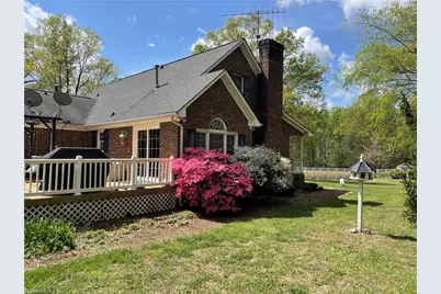 3261 Huffines Drive, Burlington, NC 27217 - Photo 4