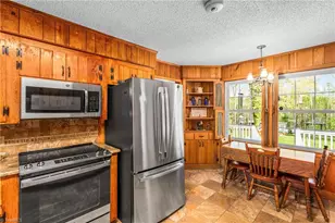 131 Ridge St, Jonesville, NC 28642 - Photo 10