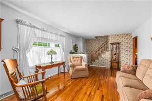 131 Ridge St, Jonesville, NC 28642 - Photo 6