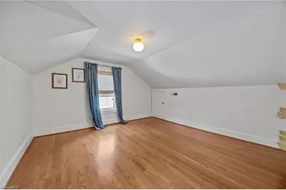 402 Westdale Place, Greensboro, NC 27403 - Photo 26