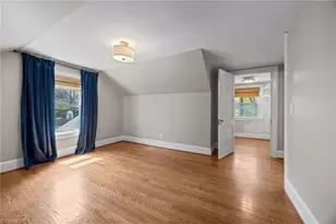 402 Westdale Pl, Greensboro, NC 27403 - Photo 24