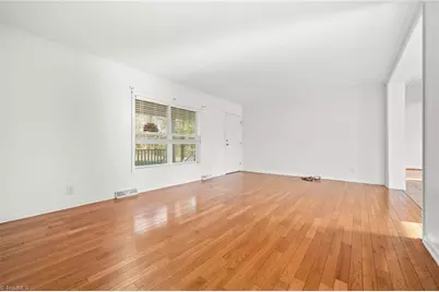 5150 Paramount Road, Pfafftown, NC 27040 - Photo 8