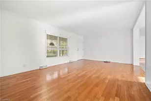 5150 Paramount Rd, Pfafftown, NC 27040 - Photo 8