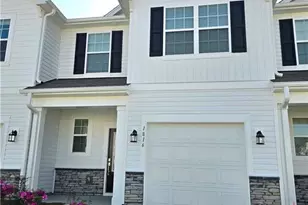 1816 Pheasant Trce Cir, Kernersville, NC 27284 - Photo 2