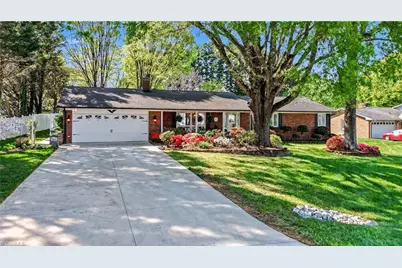 1488 Spring Hill Circle, Kernersville, NC 27284 - Photo 4