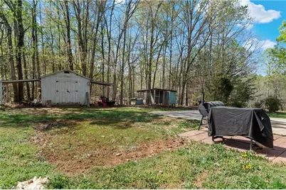 5805 Marshallgate Drive, Winston-Salem, NC 27105 - Photo 28