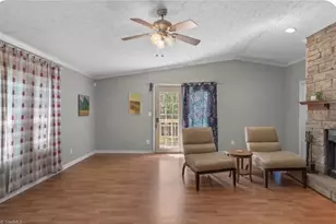 5805 Marshallgate Dr, Winston-Salem, NC 27105 - Photo 16