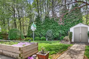 4025 Shadetree Dr, Winston-Salem, NC 27107 - Photo 44