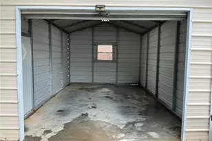 2037 Polo Rd, Winston-Salem, NC 27106 - Photo 36