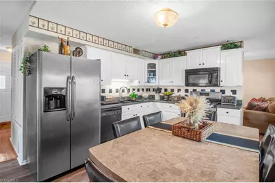 4013 Oak Ridge Drive, Winston-Salem, NC 27105 - Photo 12