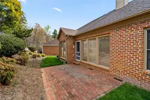 913 Flicker Ln, High Point, NC 27262 - Photo 32