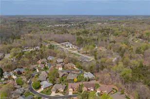 913 Flicker Ln, High Point, NC 27262 - Photo 40