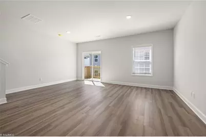 1096 University Drive #C1, Burlington, NC 27215 - Photo 8