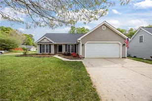 5306 Willow Ridge Dr, Summerfield, NC 27358 - Photo 2