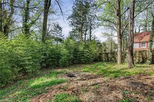 1205 Robin Hood Rd, High Point, NC 27262 - Photo 28