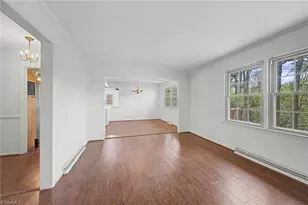 1205 Robin Hood Rd, High Point, NC 27262 - Photo 4