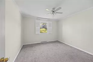 1205 Robin Hood Rd, High Point, NC 27262 - Photo 14