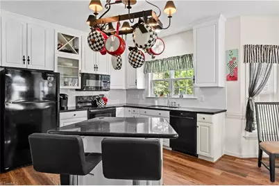 3625 Oak Chase Drive, High Point, NC 27265 - Photo 20