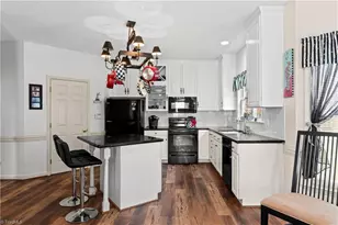 3625 Oak Chase Dr, High Point, NC 27265 - Photo 18