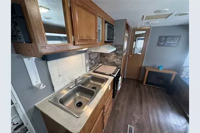 109 Pine Street, New London, NC 28127 - Photo 10