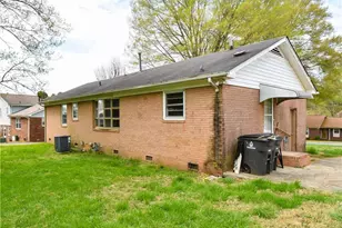 3661 Barkwood Dr, Winston-Salem, NC 27105 - Photo 22