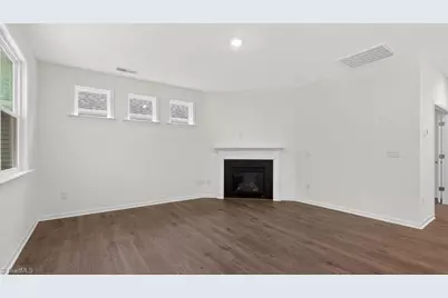 206 Mary Montrose Boulevard, Jamestown, NC 27282 - Photo 28