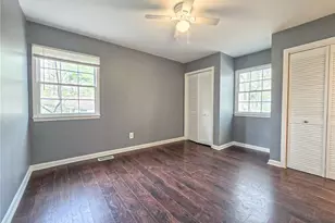 3 Woodlake Ct, Greensboro, NC 27406 - Photo 14