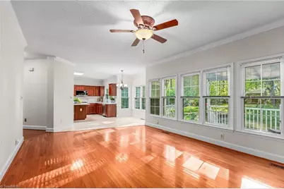 4810 Weston Place, Jamestown, NC 27282 - Photo 10