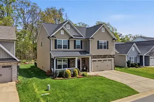 1464 Land Grv Dr, Kernersville, NC 27284 - Photo 2