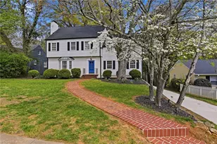 1943 Robinhood Rd, Winston-Salem, NC 27104 - Photo 2