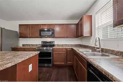 3423 Anita Glen Drive, Greensboro, NC 27405 - Photo 20