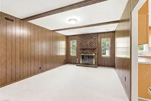 5401 Mcnairy Dr, Greensboro, NC 27455 - Photo 16