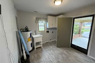 215 Freeman St, Dobson, NC 27017 - Photo 24