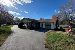 215 Freeman St, Dobson, NC 27017 - Photo 12