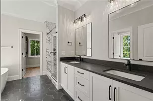 7640 Crossing Ridge Dr, Belews Creek, NC 27009 - Photo 28