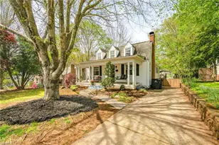 1120 Irving St, Winston-Salem, NC 27103 - Photo 2