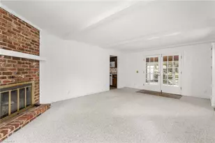 2022 Walker Ave, Burlington, NC 27215 - Photo 10