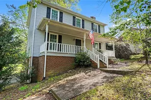 7132 Avenbury Cir, Kernersville, NC 27284 - Photo 2