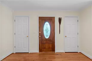 5532 Folkstone Rd, Pfafftown, NC 27040 - Photo 4