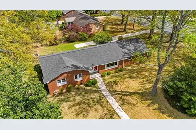 2805 Amherst Avenue, Burlington, NC 27215 - Photo 2