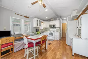 125 Maple St, New London, NC 28127 - Photo 8